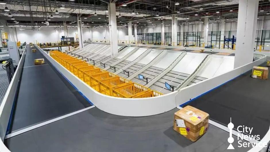 Pudong Airport Opens Smart Cargo Station to Speed up Deliveries