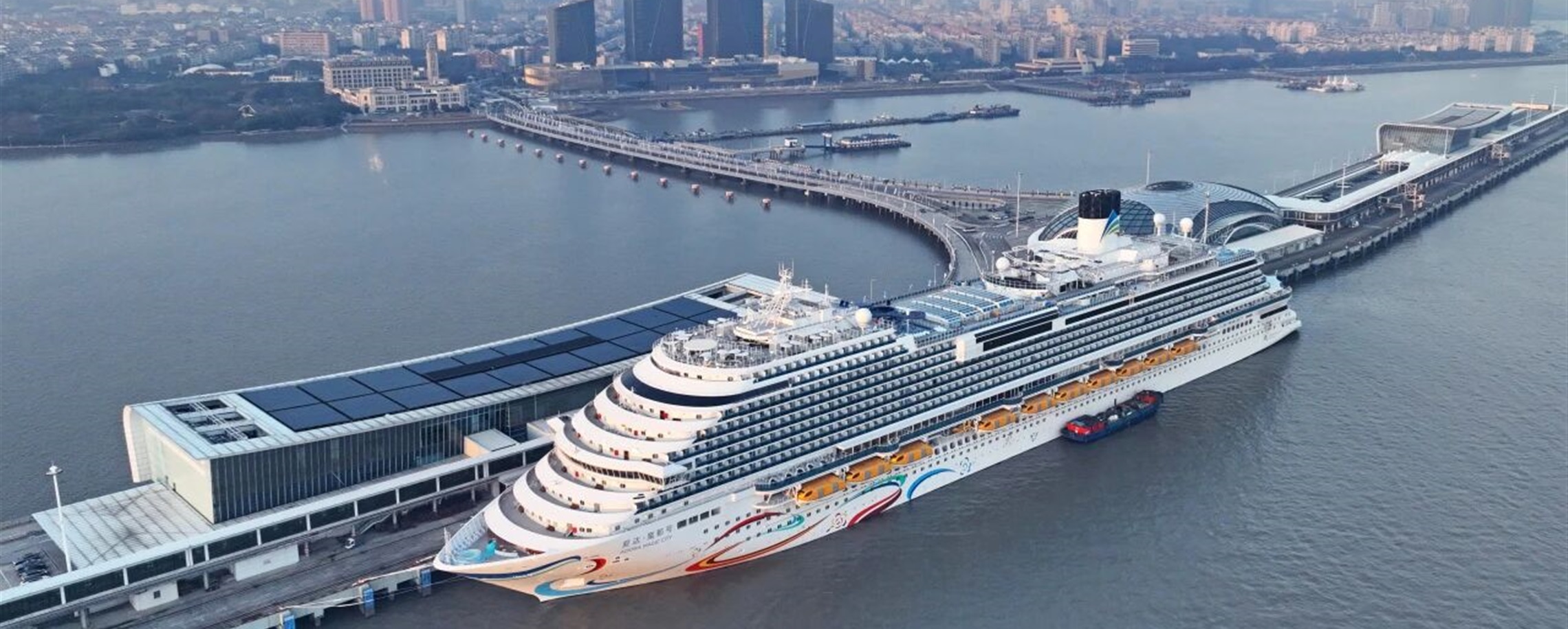 Shanghai Issues Permit for 'Destinationless' Cruise Travel