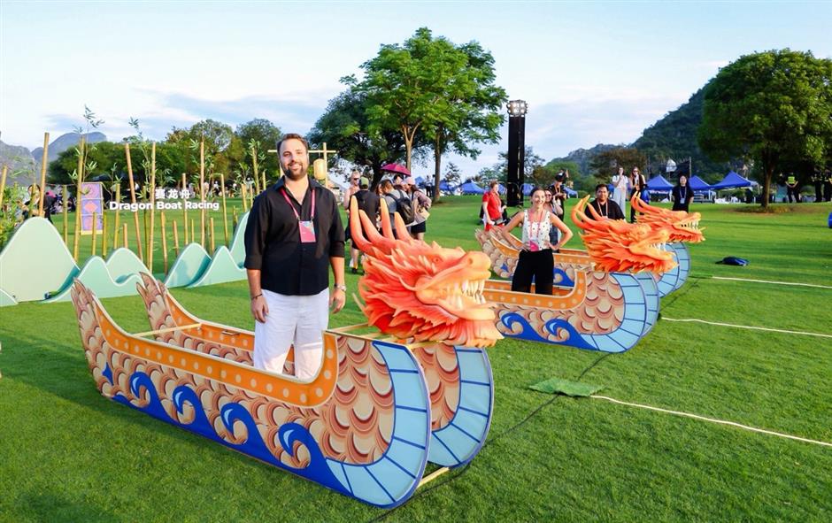 Tour Bookings Surge in Robust Start to Shanghai's Peak Travel Season
