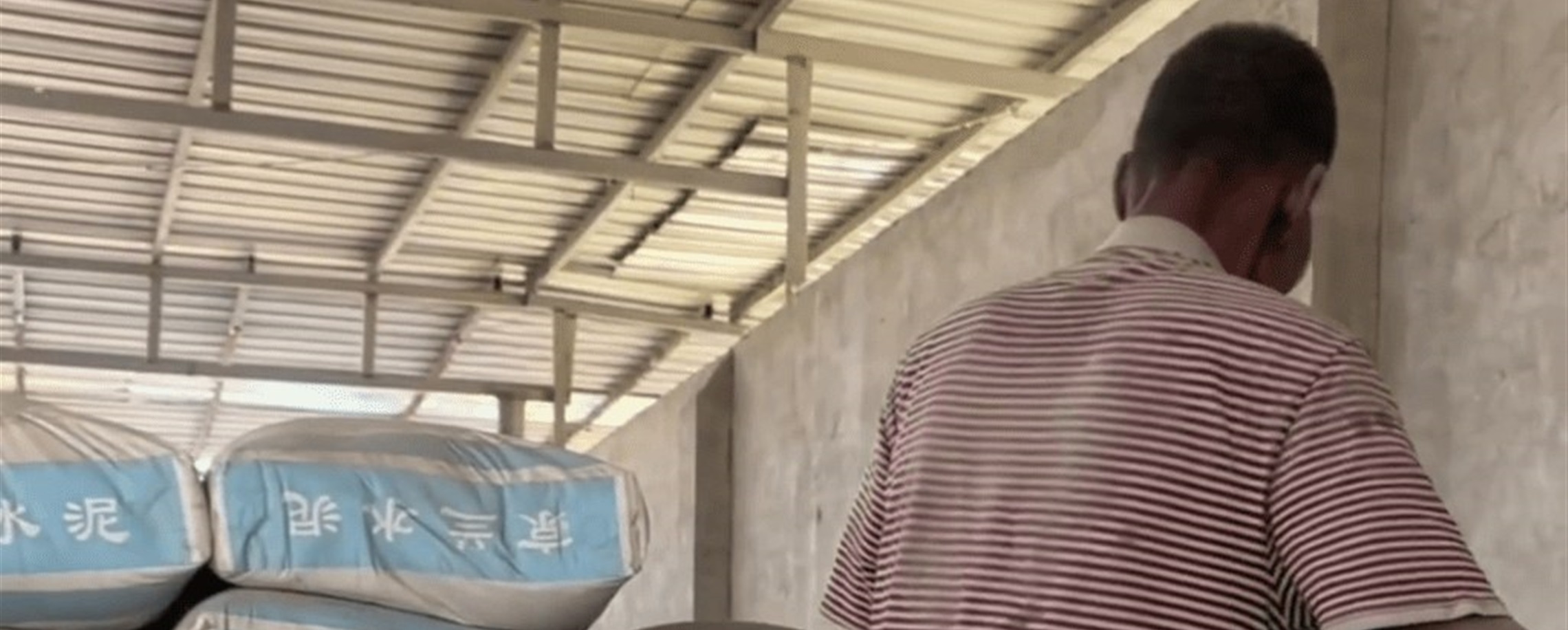Cement Shop Owner Detained in China After Disabled Worker Allegedly Went Unpaid for 20 Years