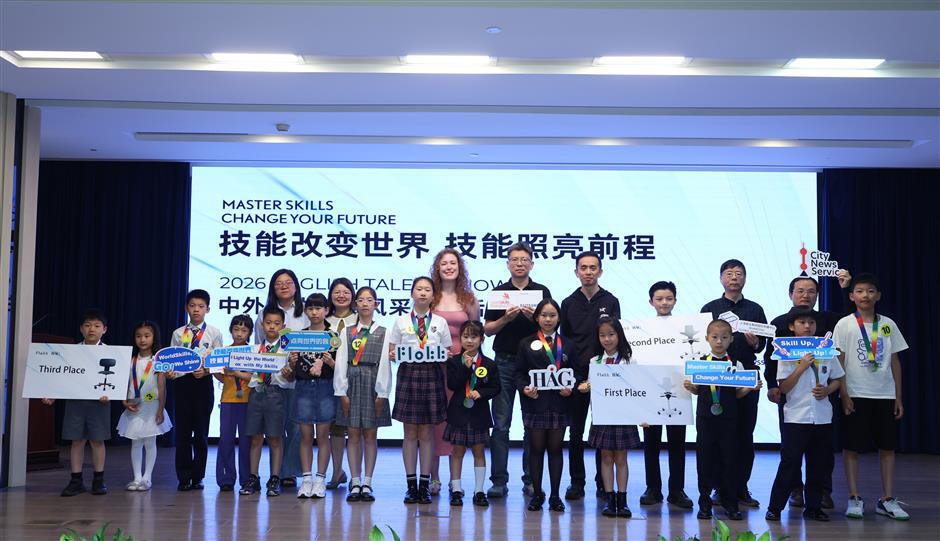 Students Display Their Skills at English Talent Show 2026