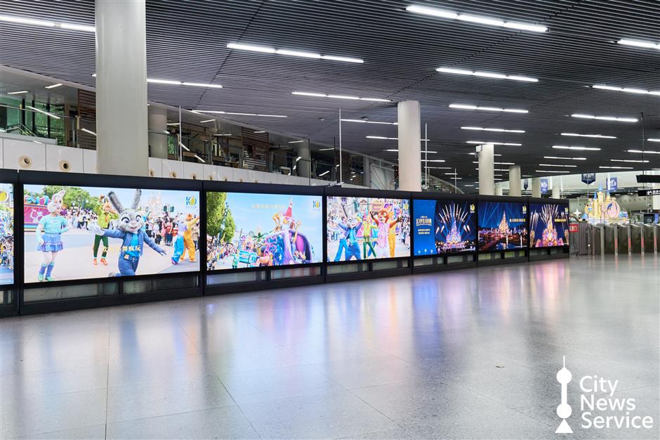 Magical Commute: Shanghai Metro Celebrates Disney's 10th Anniversary
