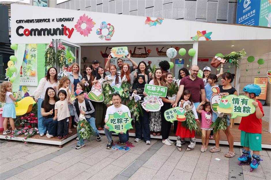 [See & Be Seen] Dragon Boat Festival Activity Brings Qingpu CNS Community Together