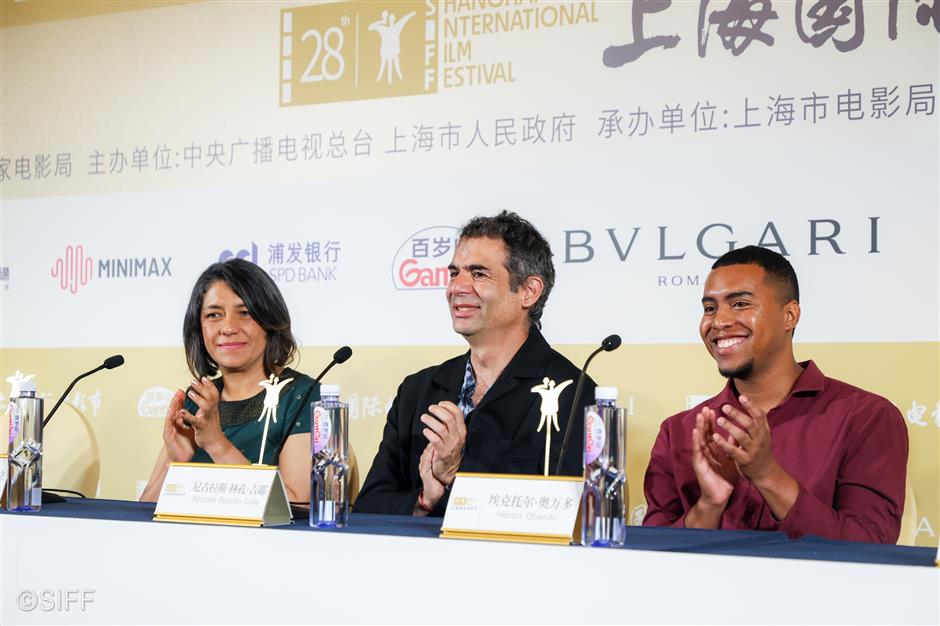 Colombian Drama 'Iluminada' Finds Poetry in a Neighborhood Ruled by Violence