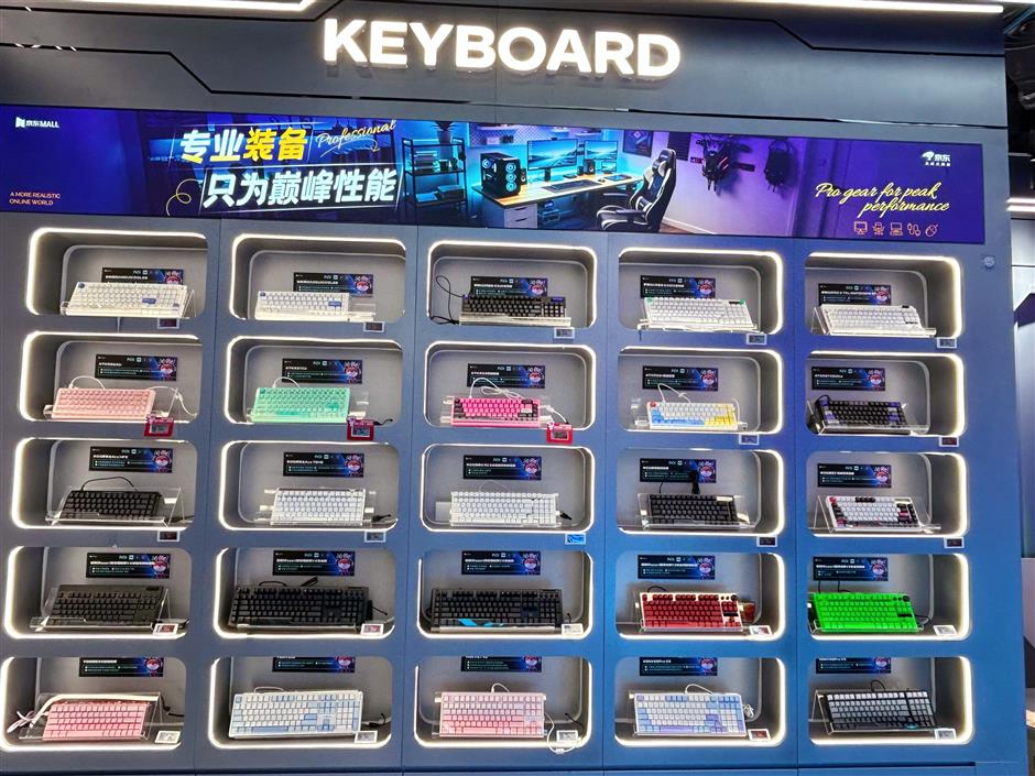 [First in SH] Square Enix, Lemon Right Snack Store, AgiBot and Moomin Line Art Bring New Concepts to City