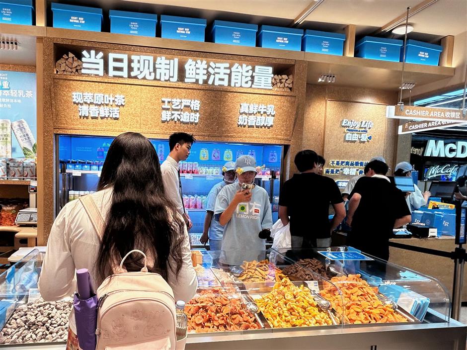 [First in SH] Square Enix, Lemon Right Snack Store, AgiBot and Moomin Line Art Bring New Concepts to City