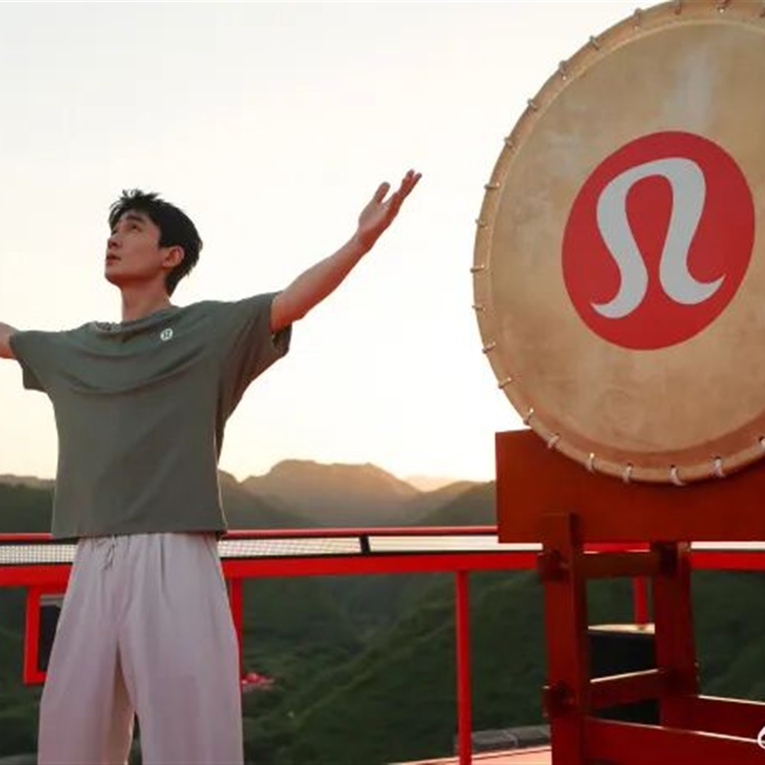Lululemon Apologizes After Chinese Actor's Great Wall Drum Performance Sparks Controversy