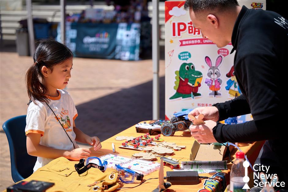 [See & Be Seen] Check Out These Little Bosses in Shanghai