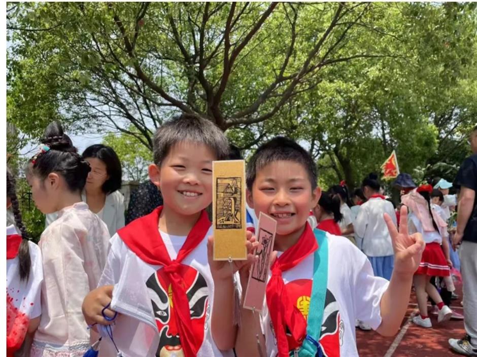 逛市集、赛龙舟、做香囊!沪上端午 