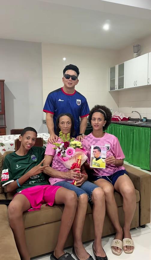 Cape Verde Keeper's Mother's Journey Highlights Cross-Border Bond