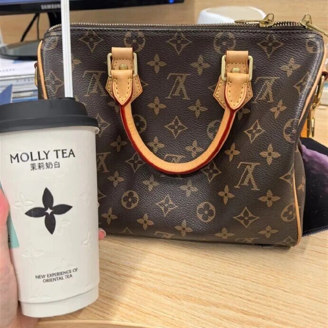 Chinese Tea Chain Molly Tea Ordered to Pay Louis Vuitton 10.3 Million Yuan Over Floral Logo