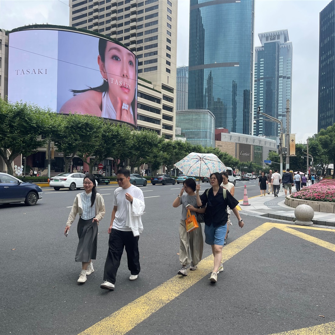 Mercury Rising: Shanghai Braces for Heat as Plum Rain Eases