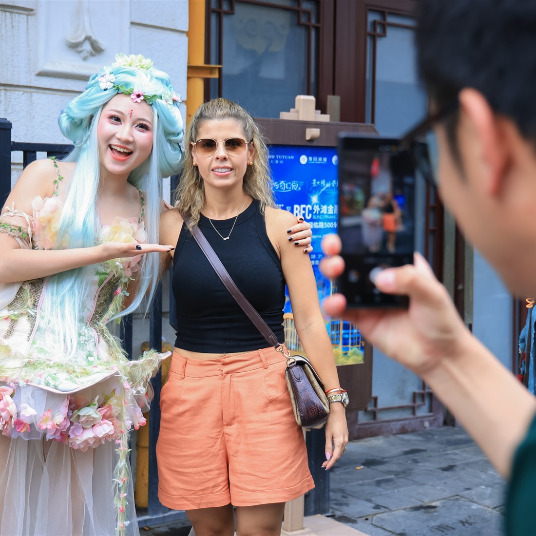 Yuyuan Garden Turns into Anime Fantasy Land for Summer Nights