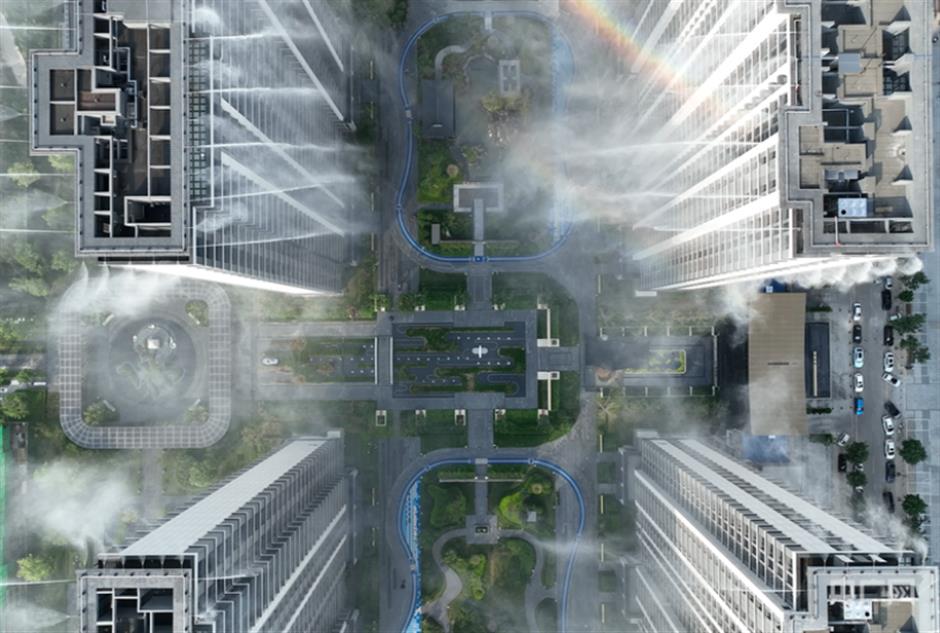 Chinese Community's 'Roof Rain' Cooling System Goes Viral Worldwide