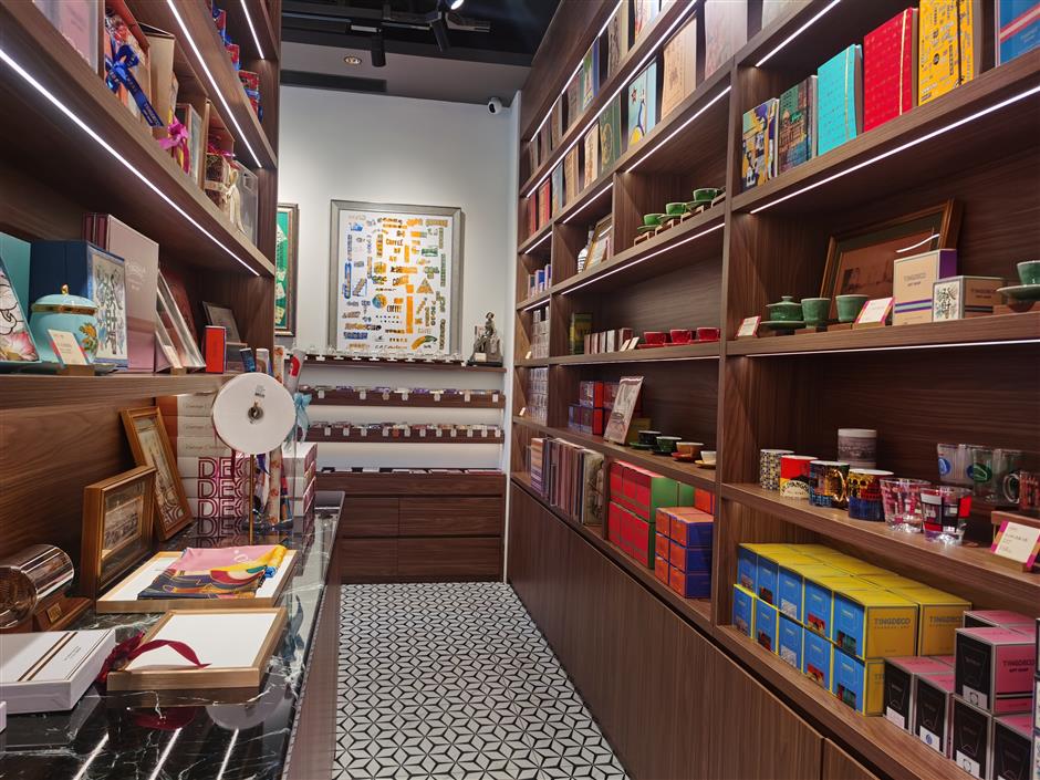 'Shanghai Gifts' Store Opens on West Bund