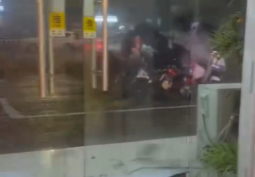 Tornadoes Kill at Least 8 in Central China, Ripping Through University Campus