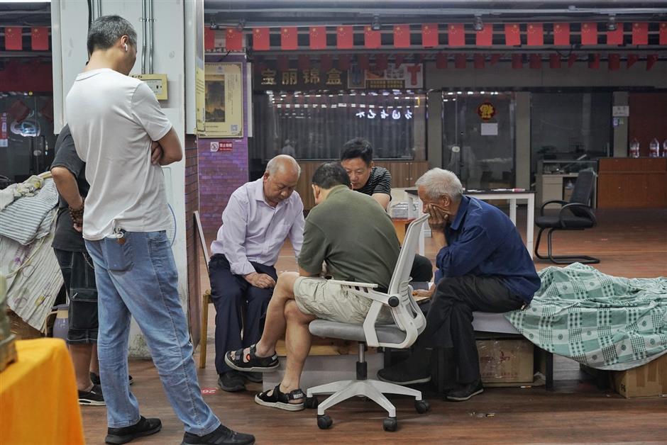 [Hai Guide] Shanghai's Sunday Morning Old Book Market is Back!