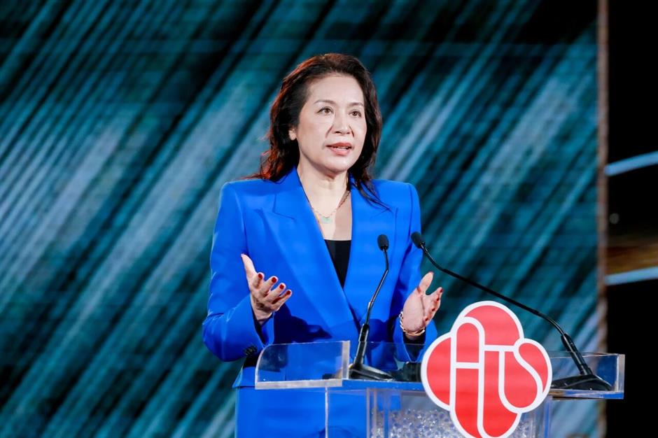 金闕之門開啟,華韻領潮全球!2026中國時尚產業盛典開幕