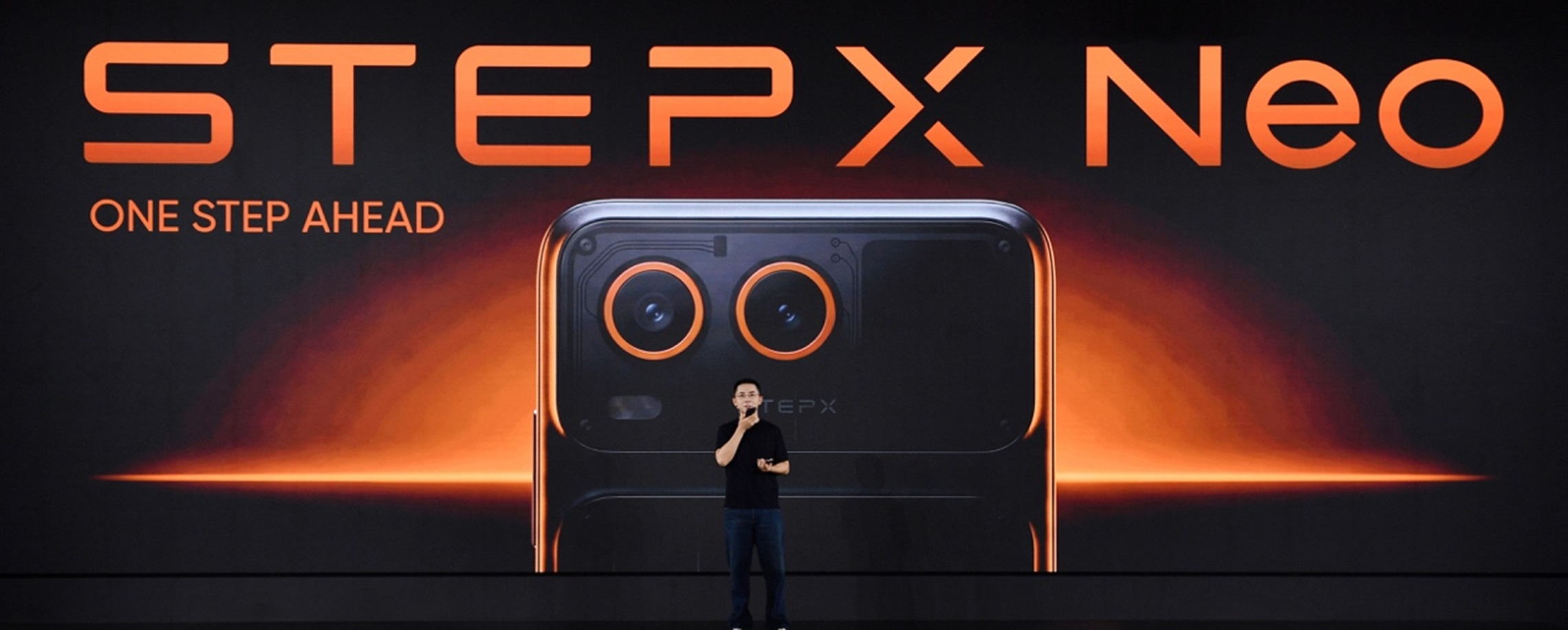 StepFun Launches World's First Mass-Market Agentic Smartphone