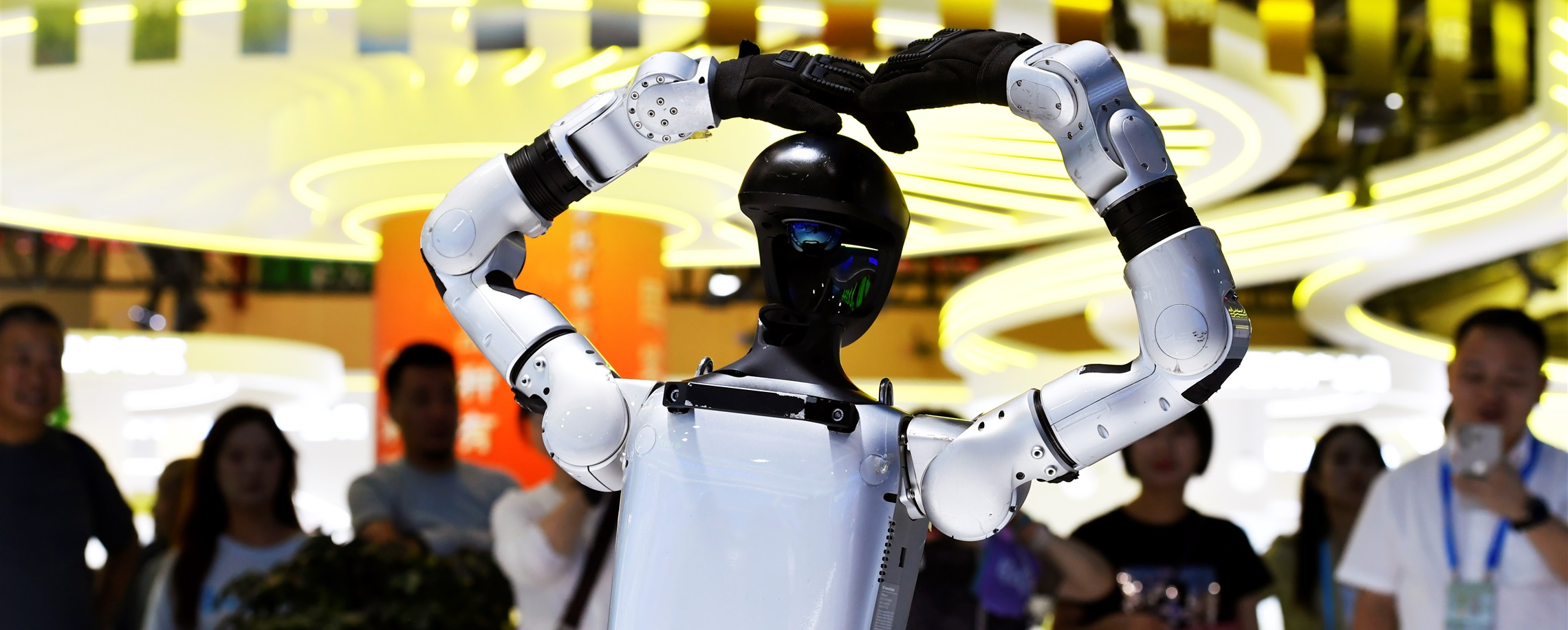China's Robot Exports Surge 18.6% in H1 as Global Demand for Industrial, Medical Machines Grows