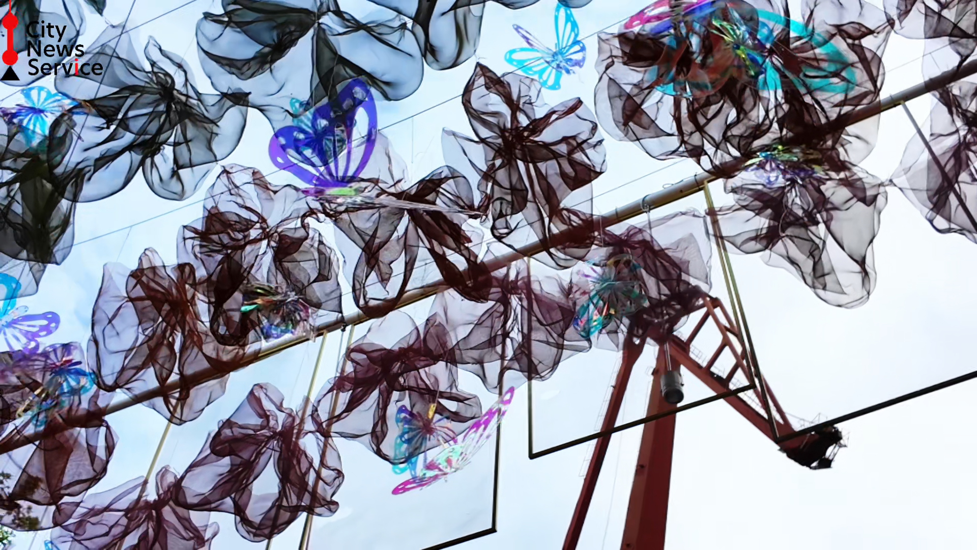 Stroll Through Shanghai's Maritime History and Modern Art at Chuantai Park