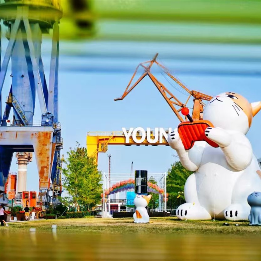 Stroll Through Shanghai's Maritime History and Modern Art at Chuantai Park