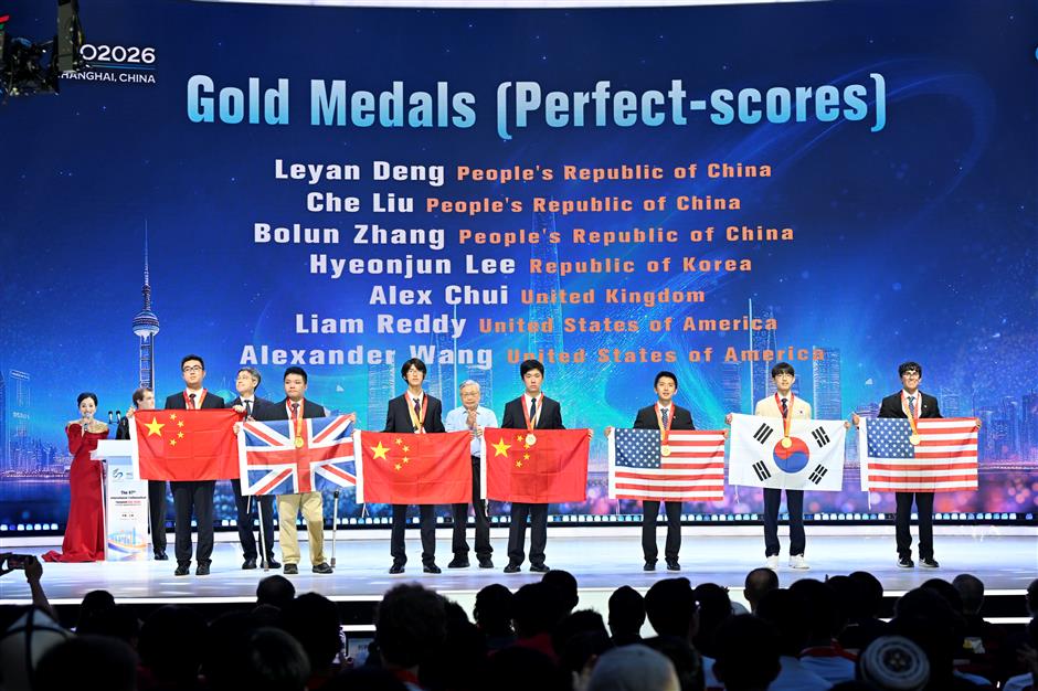 China Reigns at International Mathematical Olympiad in Shanghai