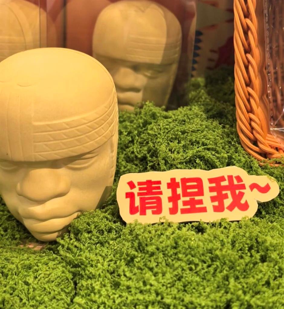 [Hai Lights] Creative Souvenirs Are Going Viral in Shanghai. We Want Them All!