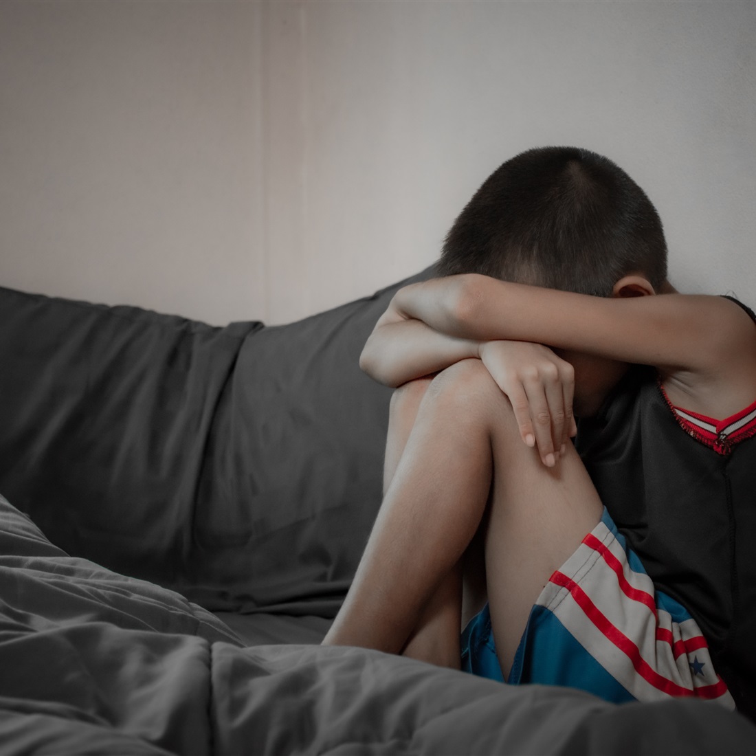 Shanghai Court Rules Father's Social Media Rants Count as Domestic Violence