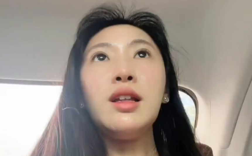 Passenger Takes Over on Guangdong Highway to Rush Sick Ride-Hailing Driver to Hospital