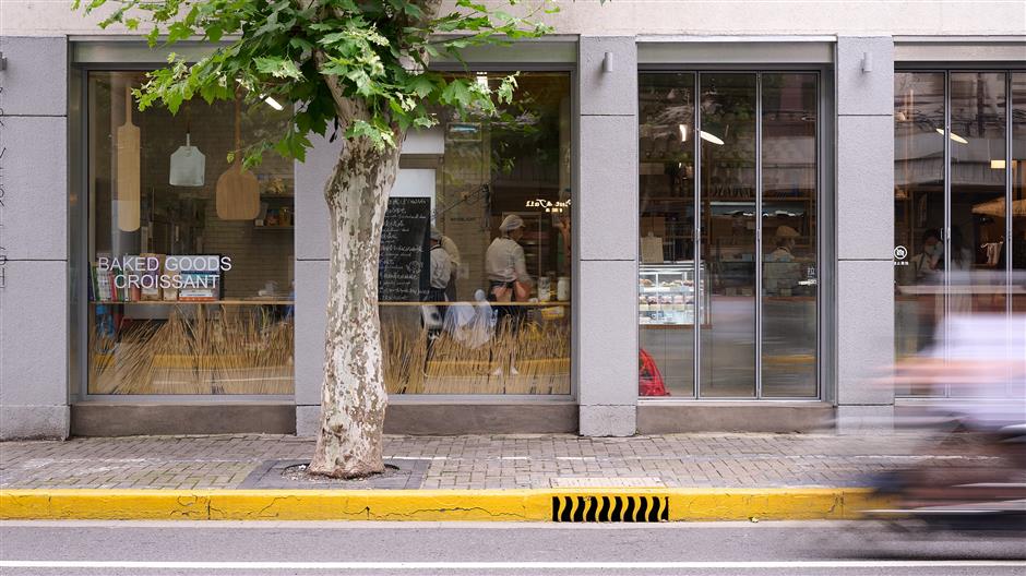 [On Fire] Two Bakeries Lighting Shanghai Afire with Addiction