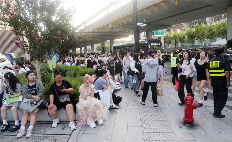 TNT Concerts to Shut Roads Near Shanghai Stadium