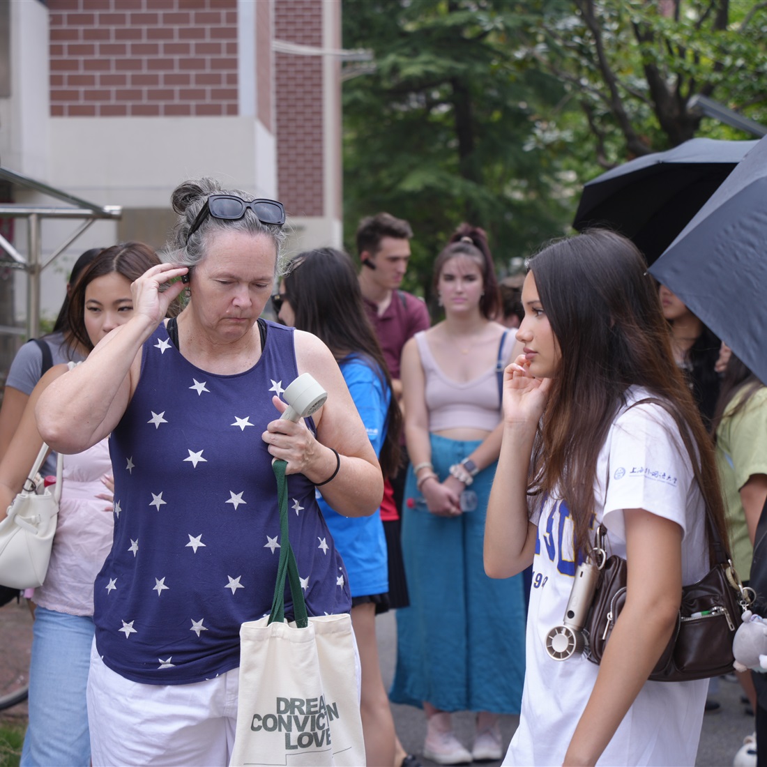 Shanghai's '15-Minute Life Circle' Gives American Students a Taste of Neighborhood Life