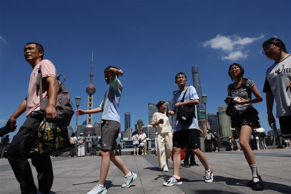 [Weather] No End in Sight for Shanghai's Heatwave as Orange Alert Issued