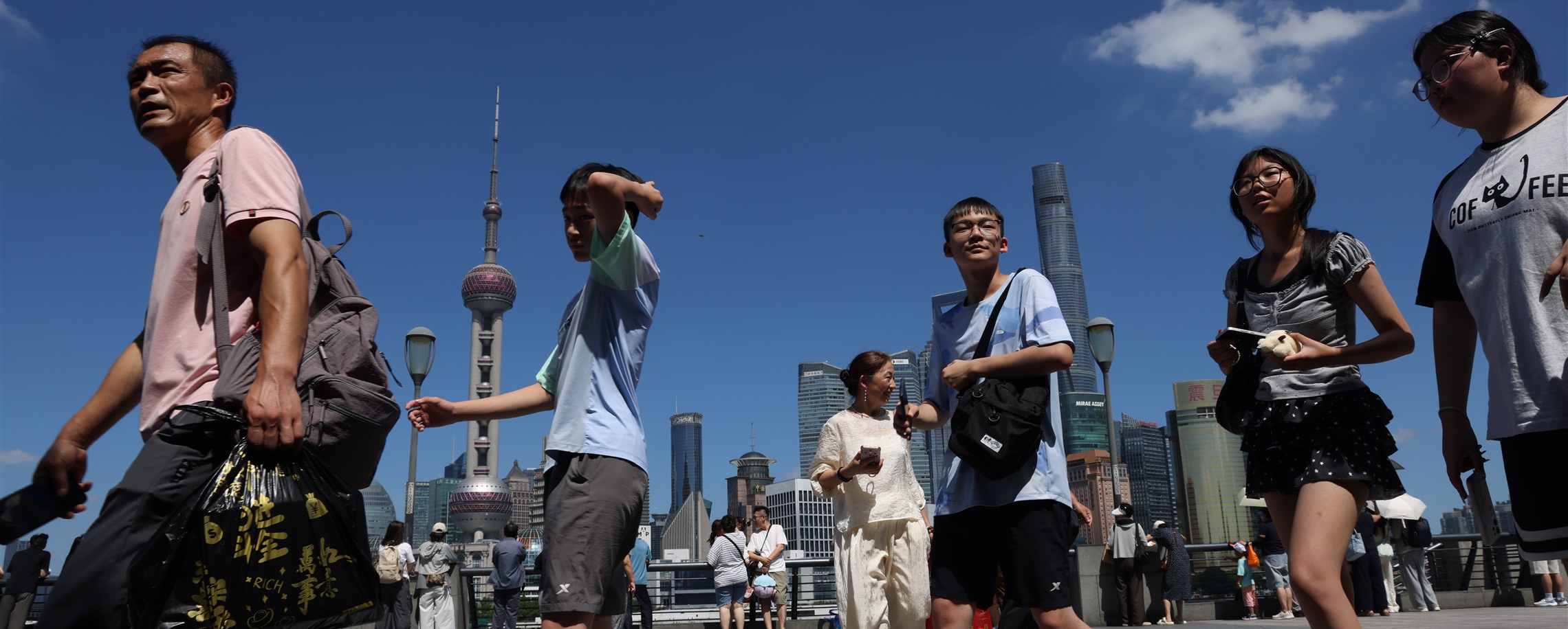 [Weather] No End in Sight for Shanghai's Heatwave as Orange Alert Issued