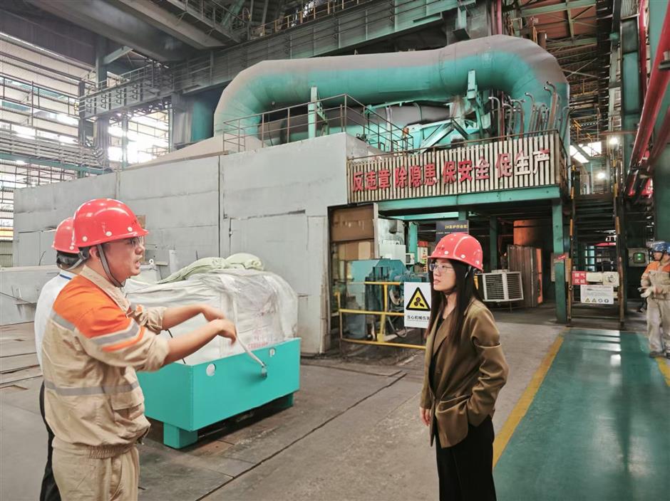 Algorithmic Revolution: How Shanghai's AI Brain is Redefining Manufacturing