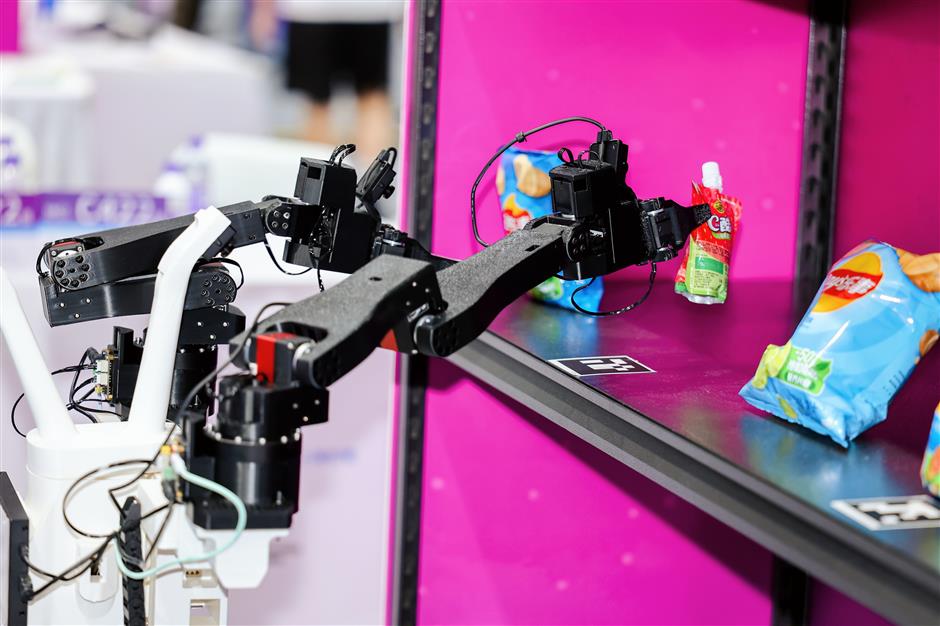 Debut National Teen AI Competition Lands in Shanghai: Inclusive Tech Education and Early AI Exploration Advocated for Youths