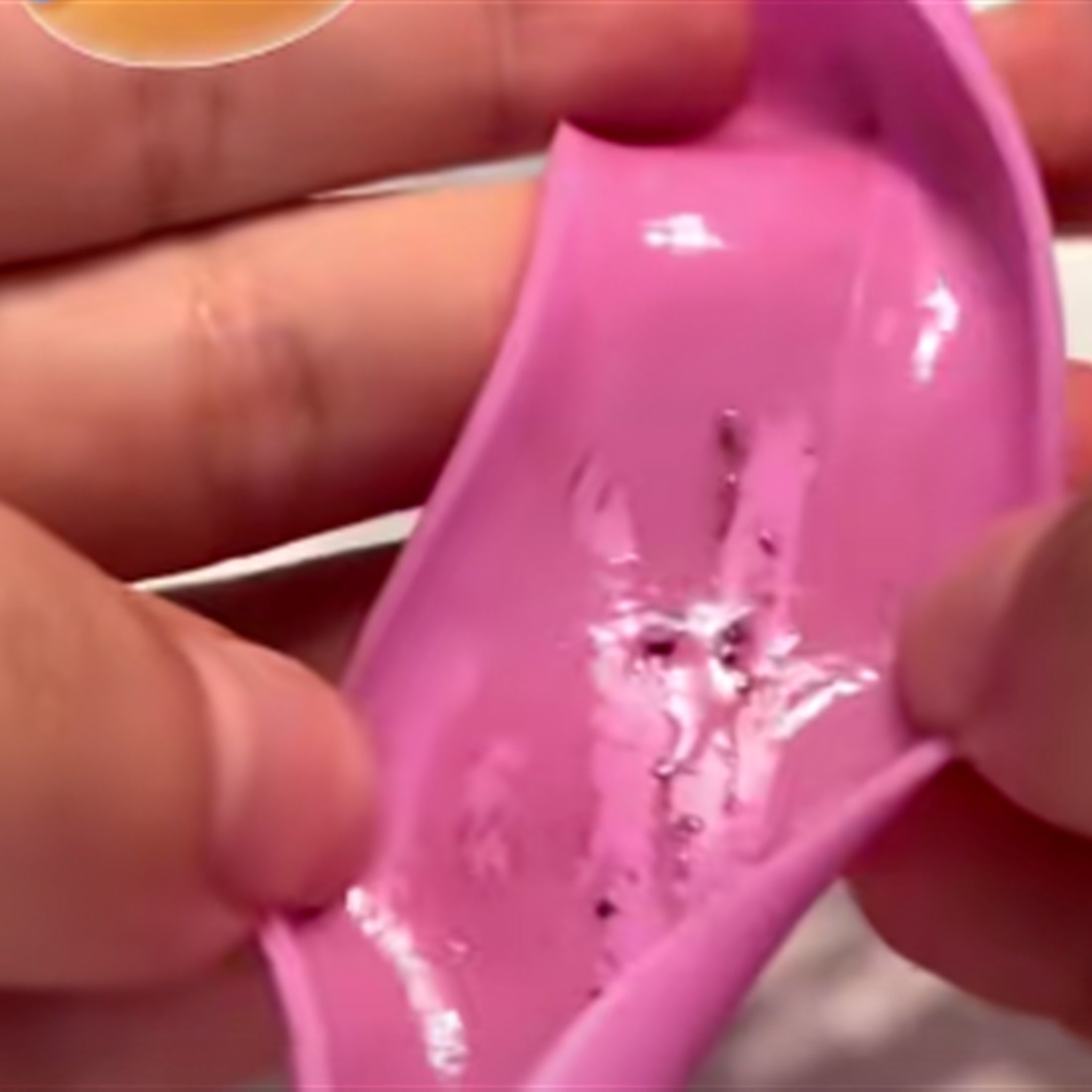Doctors Warn Straw Cups Can Harbor Mold, Bacteria If Not Cleaned Properly