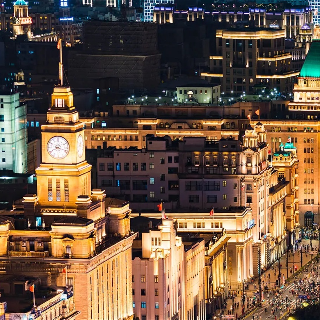 Shanghai Bets Big on the After-Dark Economy