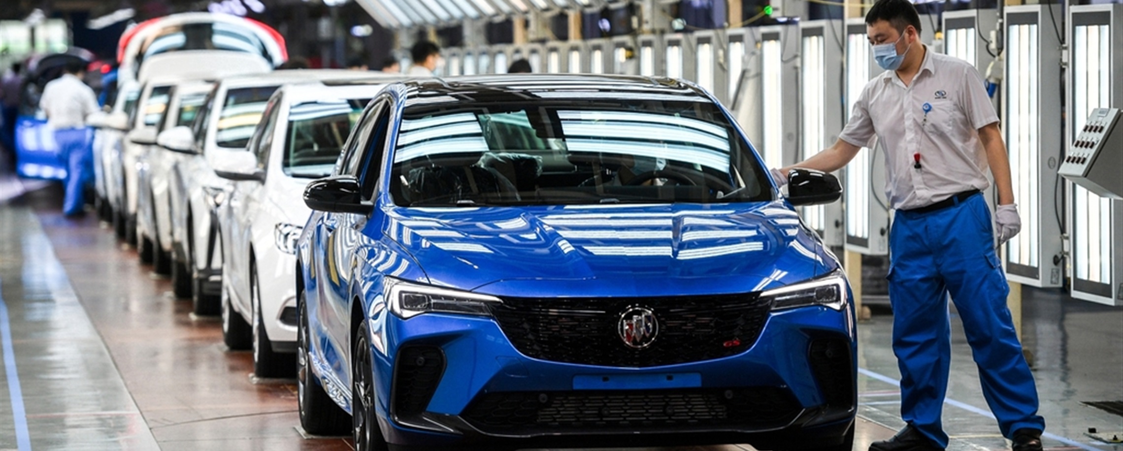 GM and SAIC Extend Joint Venture Until 2047