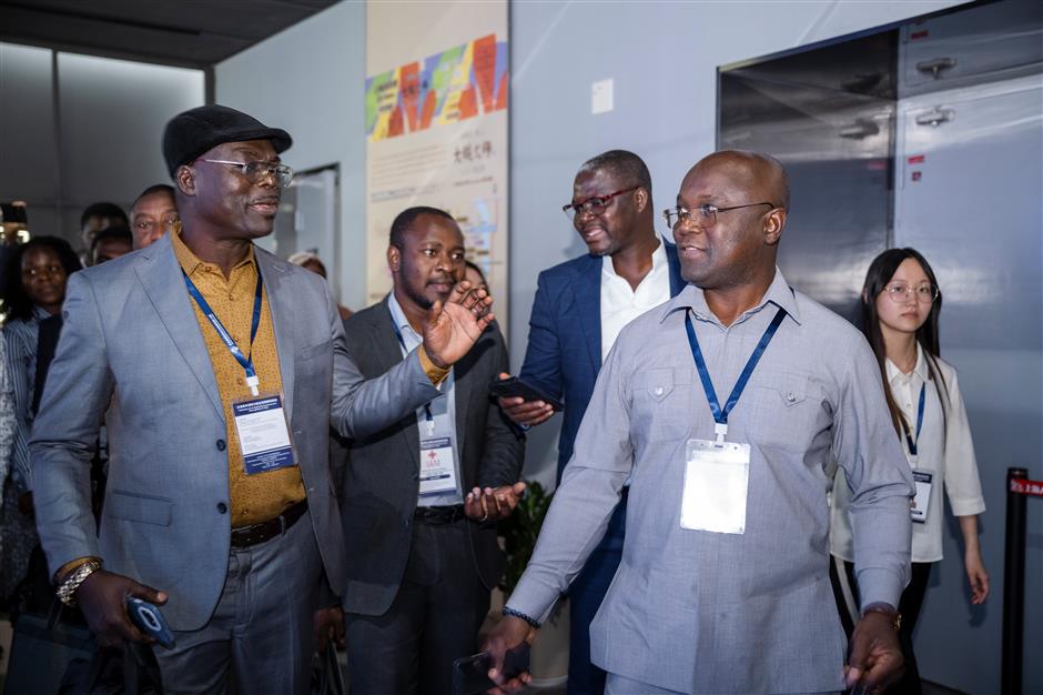 Togo Officials Explore Shanghai's People-Centered Urban Development Practices