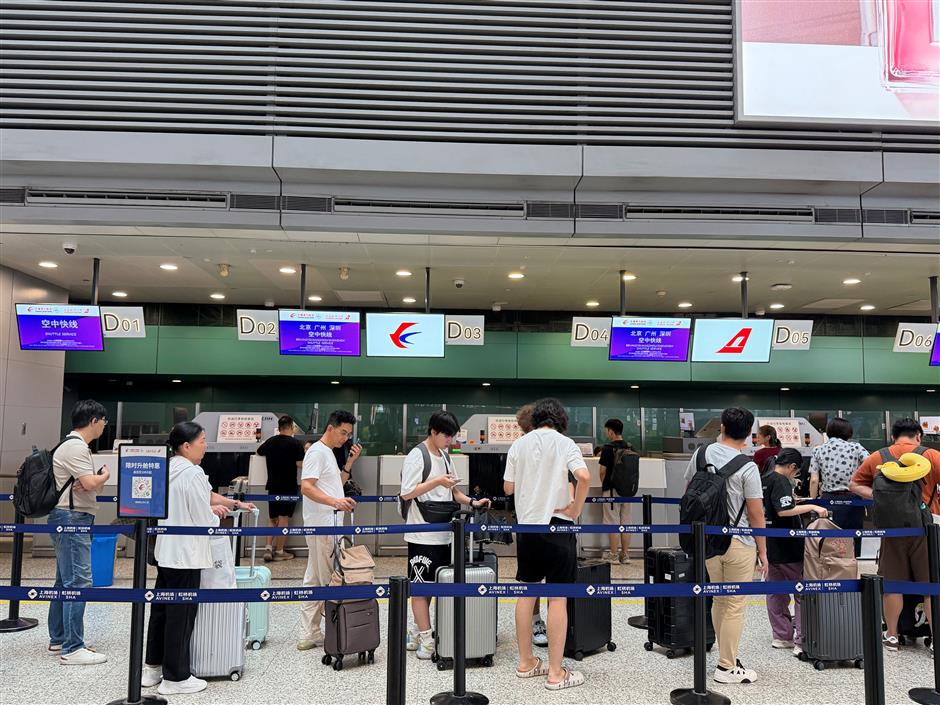 [Quick News] Metro Services Resume as Flights, Trains Also Back on Track