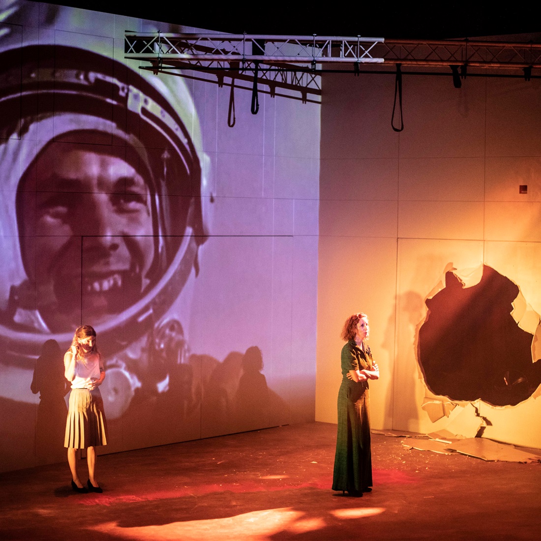From Berlin to Chile, Global Theater Comes to Wuzhen
