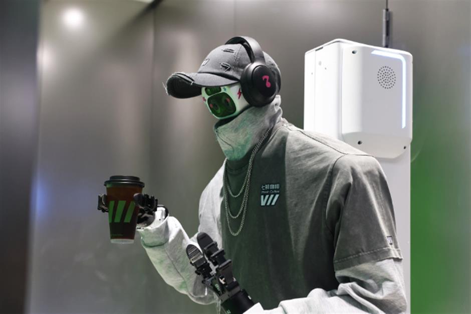 JD's 7Fresh Opens 24-Hour Robot Coffee Shop in Beijing