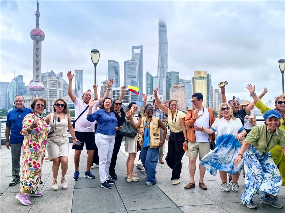 [Current Trends] Yes, There ARE More Tourists in China
