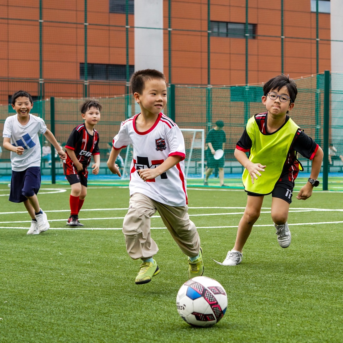 Shanghai's  5-Year Plan Highlights People's Sports, Industry Integration