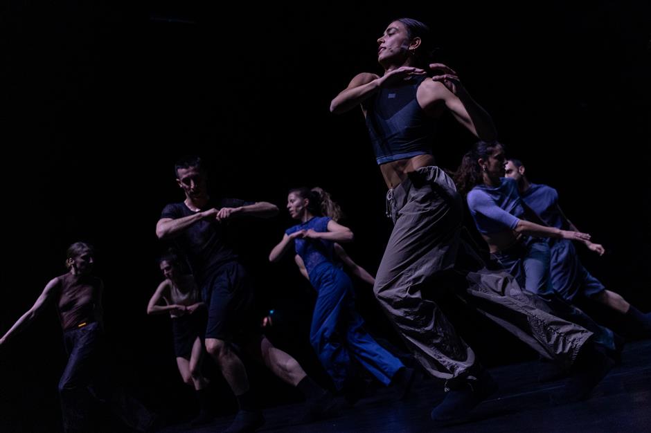 Shanghai's Grand Theaters Unveil New Seasons