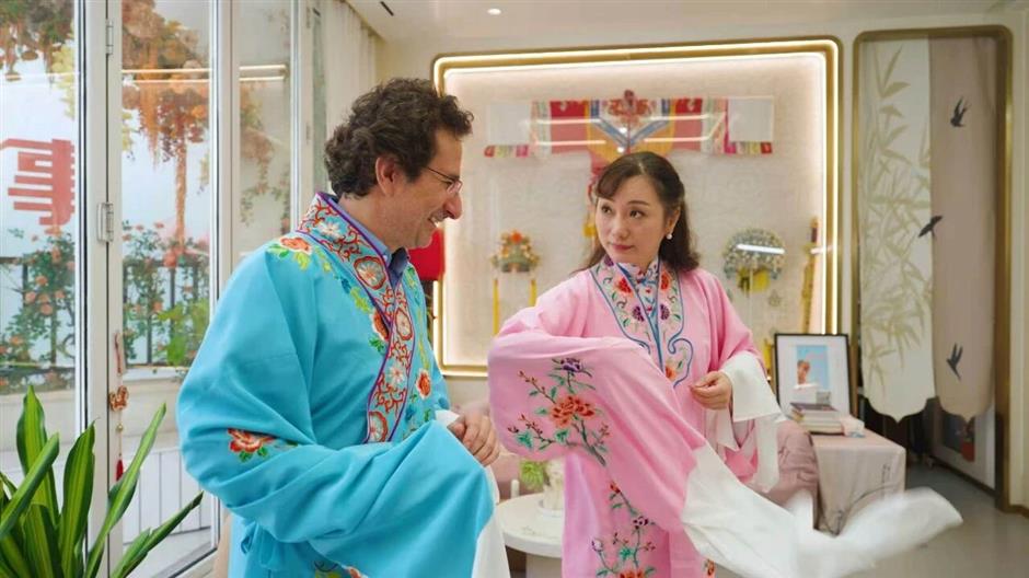 听不懂中文,却读懂上海:一位外籍导演,用《上海之声》解锁非遗新浪漫