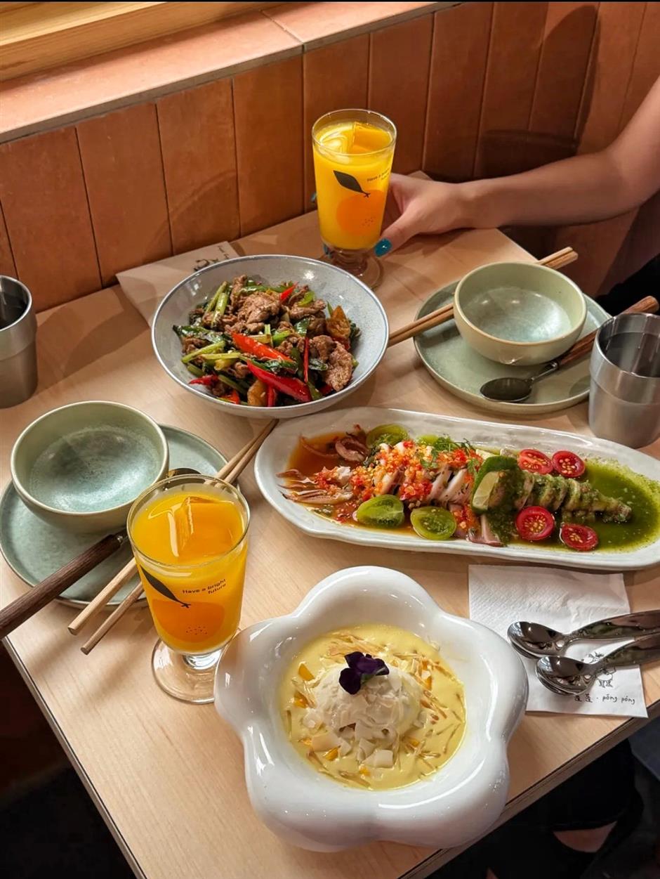 [SH Buzz] August 11 NEW Places: Rooftops, French Buffets & JUJU
