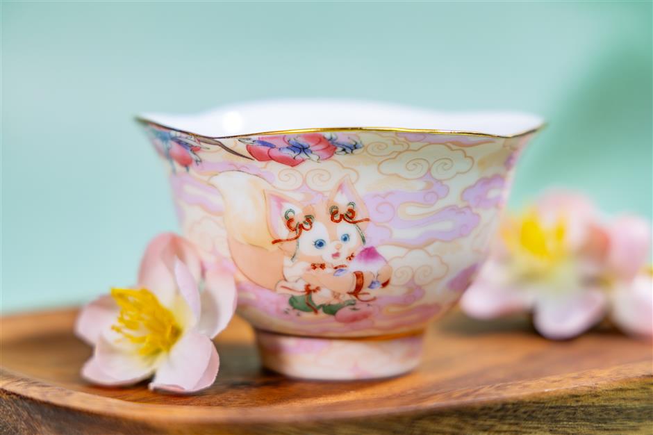 Shanghai Disney Taps Local Culture For 10th-Anniversary Duffy Month
